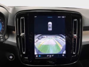 Volvo XC40 Core, B3 Mild hybrid, Gasolina   - Foto 11