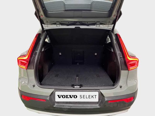 Volvo XC40 Core, B3 Mild hybrid, Gasolina   - Foto 12
