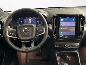 Volvo XC40 Core, B3 Mild hybrid, Gasolina   - Foto 13