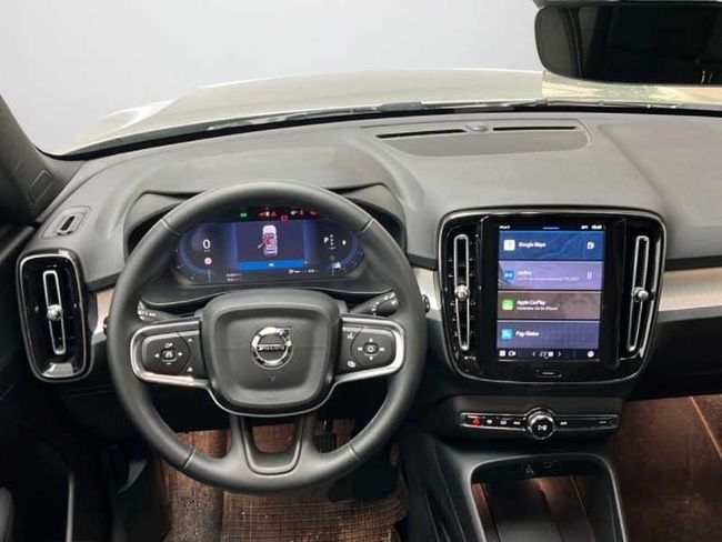 Volvo XC40 Core, B3 Mild hybrid, Gasolina   - Foto 13