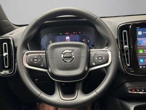 Volvo XC40 Core, B3 Mild hybrid, Gasolina   - Foto 17