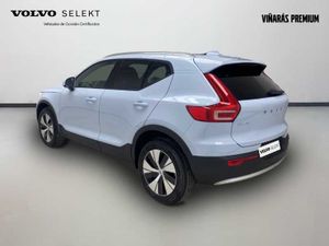 Volvo XC40 Core, B3 Mild hybrid, Gasolina   - Foto 3