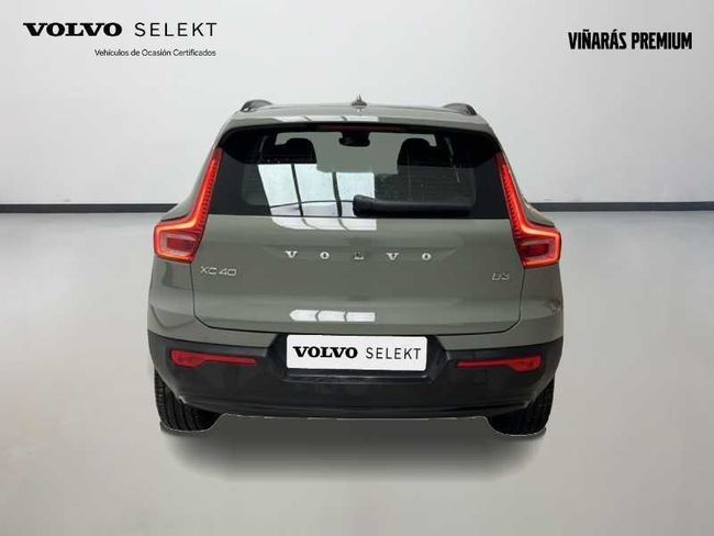 Volvo XC40 Plus, B3 Mild hybrid, Gasolina, Dark   - Foto 5