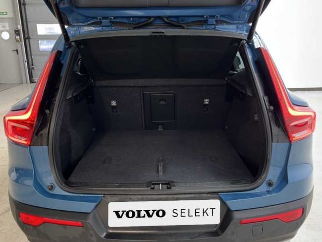 Volvo XC40 Core, B3 Mild hybrid, Gasolina   - Foto 10