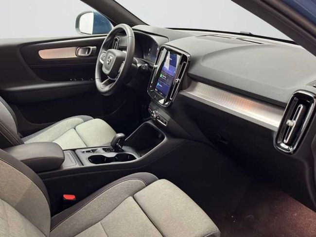Volvo XC40 Core, B3 Mild hybrid, Gasolina   - Foto 20