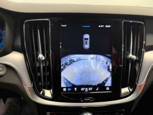 Volvo V60 Core, T6 AWD Híbrido enchufable, Eléctrico/Gasolina, Bright   - Foto 14