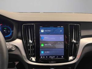 Volvo V60 Core, T6 AWD Híbrido enchufable, Eléctrico/Gasolina, Bright   - Foto 13
