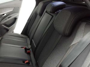 Peugeot 3008 SUV  GT Line BlueHdi 130   - Foto 13