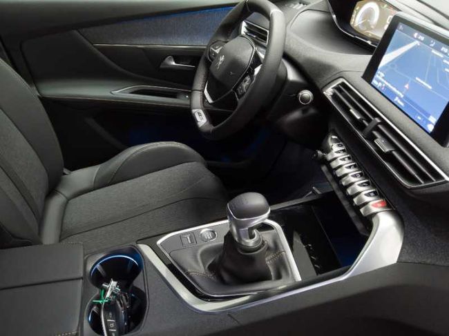 Peugeot 3008 SUV  GT Line BlueHdi 130   - Foto 19