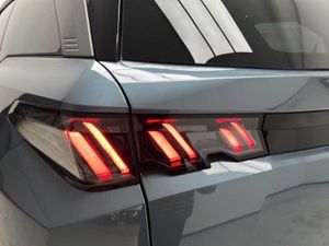 Peugeot 5008 Nuevo 5008 Allure Plug-in HYBRID 195 e-DCT7     - Foto 21