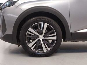 Peugeot 3008 Hybrid NSUV 3008 Allure Pack HYBRID 136 eDCS6   - Foto 13