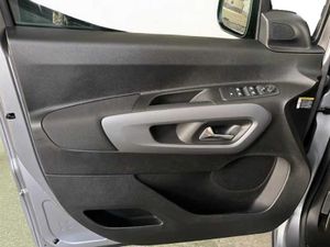 Citroën Berlingo Talla XL BlueHDi 100 S&S 6v PLUS M1 7 PLAZAS   - Foto 39
