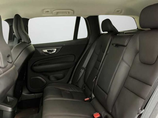 Volvo V60 Plus, B4 Mild hybrid, Gasolina, Dark   - Foto 16