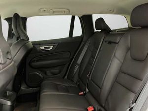 Volvo V60 Plus, B4 Mild hybrid, Gasolina, Dark   - Foto 16