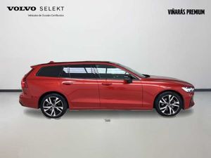Volvo V60 Plus, B4 Mild hybrid, Gasolina, Dark   - Foto 6