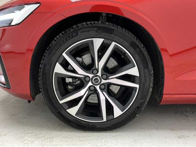 Volvo V60 Plus, B4 Mild hybrid, Gasolina, Dark   - Foto 21