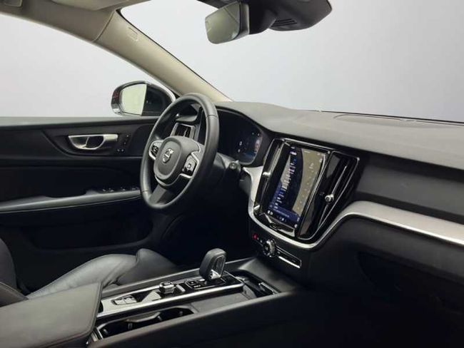 Volvo V60 Plus, B4 Mild hybrid, Gasolina, Dark   - Foto 14