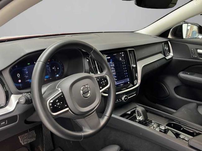 Volvo V60 Plus, B4 Mild hybrid, Gasolina, Dark   - Foto 12