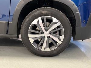 Peugeot Rifter GT Business BlueHDi 130 S&S Manual Long N1   - Foto 22