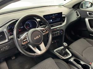 Kia XCeed Nuevo  1.0 T-Gdi 100 CV Business   - Foto 17