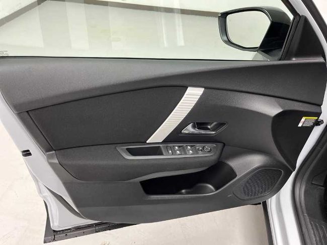 Citroën C4 Nuevo  Hybrid 145 ë-DSC6 BUSINESS EDITION   - Foto 18