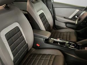 Citroën C4 Nuevo  Hybrid 145 ë-DSC6 COLLECTION   - Foto 10