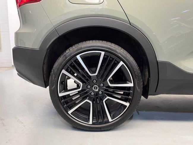 Volvo XC40 Ultra, B4 Mild hybrid, Gasolina, Dark   - Foto 19