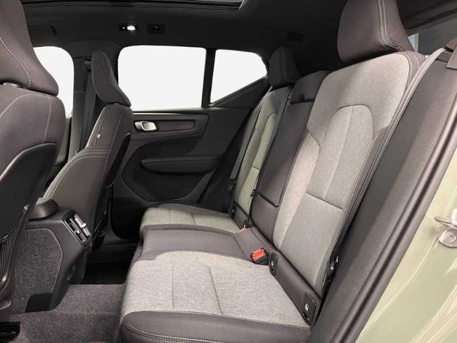 Volvo XC40 Ultra, B4 Mild hybrid, Gasolina, Dark   - Foto 16