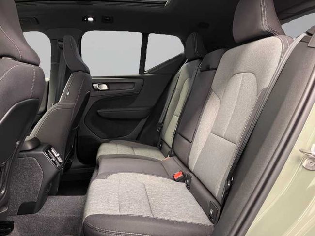 Volvo XC40 Ultra, B4 Mild hybrid, Gasolina, Dark   - Foto 20