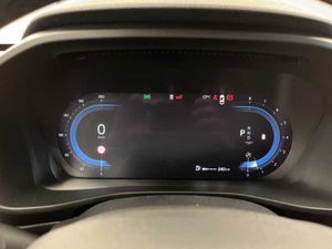 Volvo XC40 Ultra, B4 Mild hybrid, Gasolina, Dark   - Foto 17