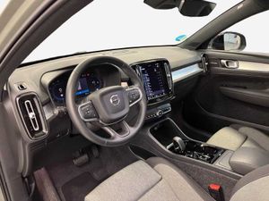 Volvo XC40 Ultra, B4 Mild hybrid, Gasolina, Dark   - Foto 12