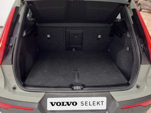 Volvo XC40 Plus, B4 AWD (gasolina), Gasolina, Dark   - Foto 28