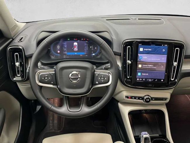 Volvo XC40 Plus, B4 AWD (gasolina), Gasolina, Dark   - Foto 15