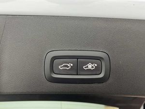 Volvo XC40 Ultra, B4 Mild hybrid, Gasolina, Dark   - Foto 21