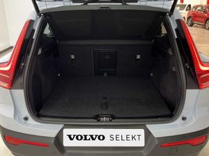 Volvo XC40 Ultra, B4 Mild hybrid, Gasolina, Dark   - Foto 14