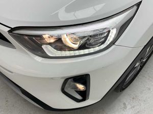 Kia Stonic 1.0 T-GDi MHEV iMT Concept 120-2010-5p   - Foto 19