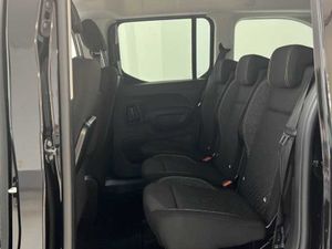 Peugeot Rifter Allure BlueHDi 130 S&S EAT8 Long M1 7 Plazas   - Foto 12