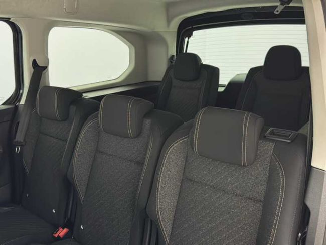 Peugeot Rifter Allure BlueHDi 130 S&S EAT8 Long M1 7 Plazas   - Foto 15