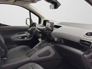 Peugeot Rifter Allure BlueHDi 130 S&S EAT8 Long M1 7 Plazas   - Foto 17