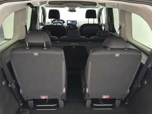 Peugeot Rifter Allure BlueHDi 130 S&S EAT8 Long M1 7 Plazas   - Foto 16