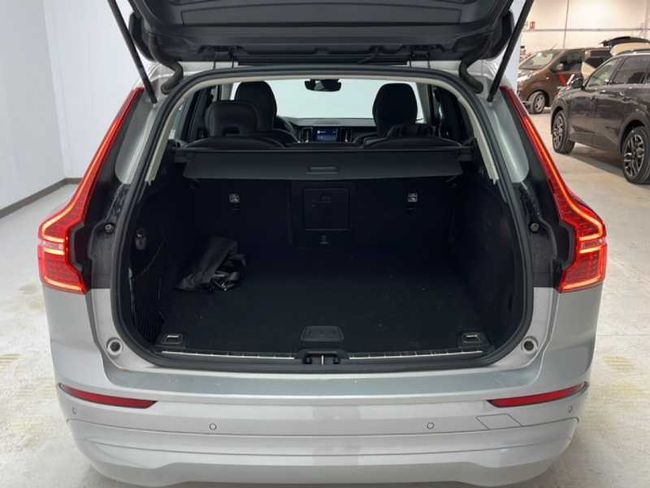 Volvo XC60 Essential, B4 (diesel), Diésel   - Foto 17