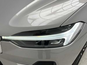 Volvo XC60 Essential, B4 (diesel), Diésel   - Foto 21