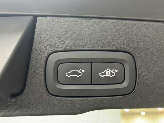 Volvo XC60 B4 (D) Core Auto   - Foto 9