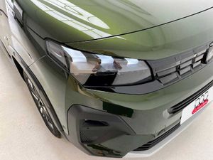 Peugeot Rifter GT BlueHDi 130 S&S EAT8 Standard M1   - Foto 17