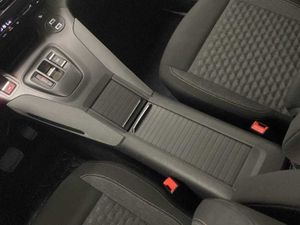 Peugeot Rifter GT BlueHDi 130 S&S EAT8 Standard M1   - Foto 18