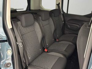 Peugeot Rifter GT BlueHDi 130 S&S EAT8 Standard M1   - Foto 9