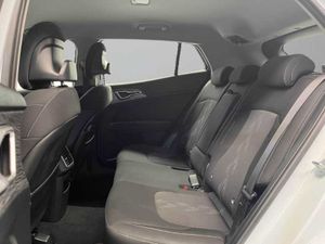 Kia Sportage 1.6 T-GDi MHEV 118kW (160CV) Drive 17