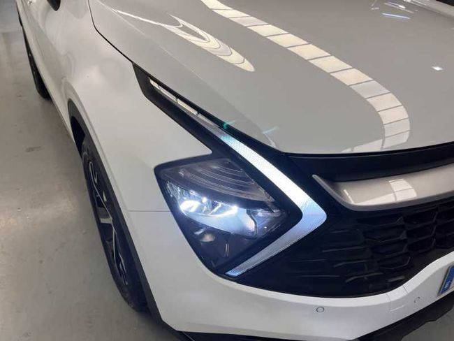 Kia Sportage 1.6 T-GDi MHEV 118kW (160CV) Drive 17