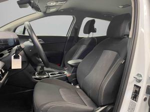 Kia Sportage 1.6 T-GDi MHEV 118kW (160CV) Drive 17