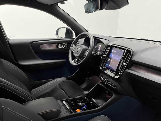 Volvo XC40 Pure Electric Plus Auto 70Kwh   - Foto 9